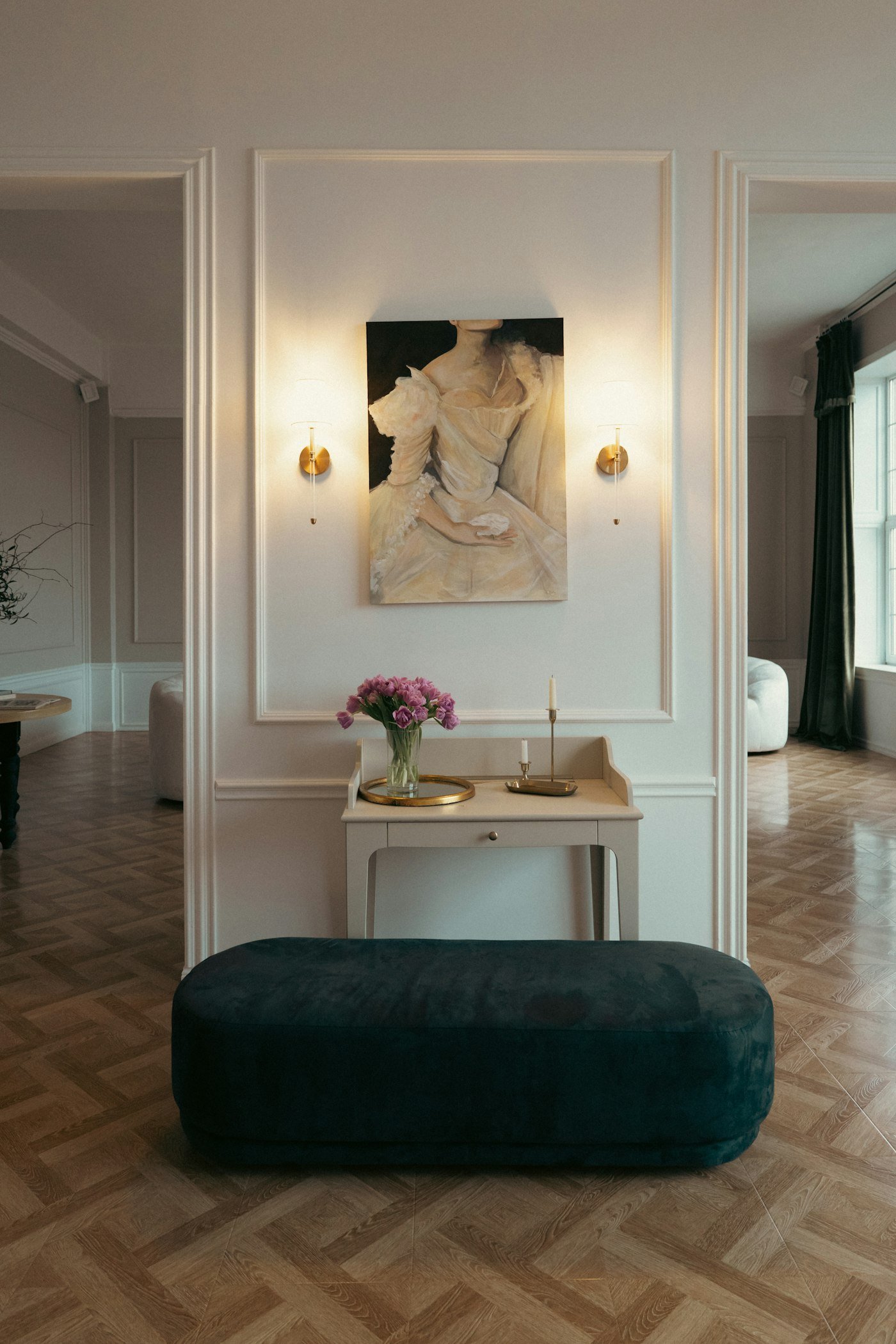 Appartement haussmannien rénové, moulures et parquet